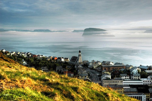 CRUCEROS HAMMERFEST NORUEGA FIORDOS NORUEGOS